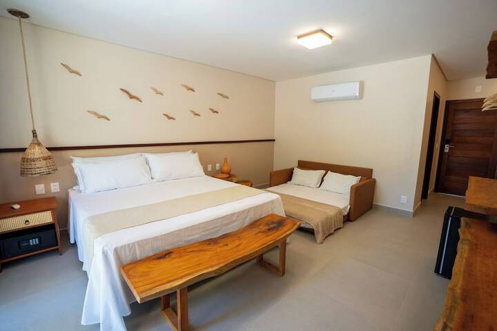 Room 12 of 81
