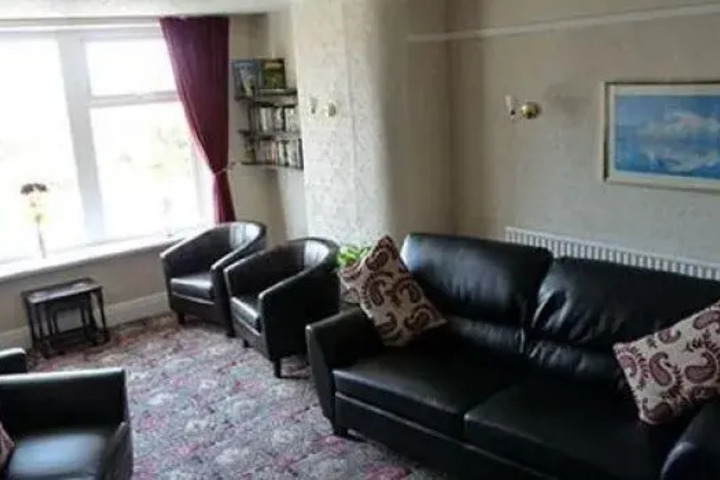 Photo 13