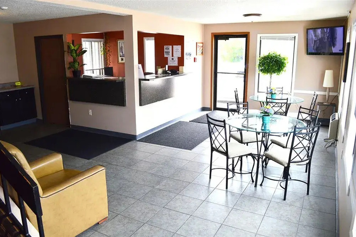 Terrace/Patio 7 of 11