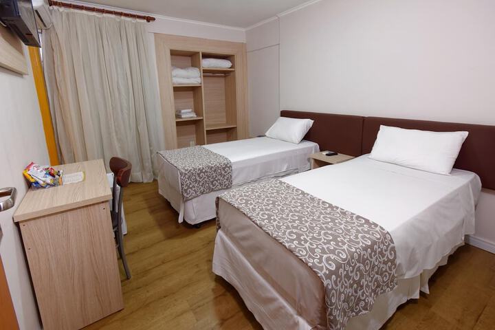 Room 20 of 65