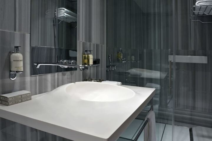 Bathroom Interior Photo