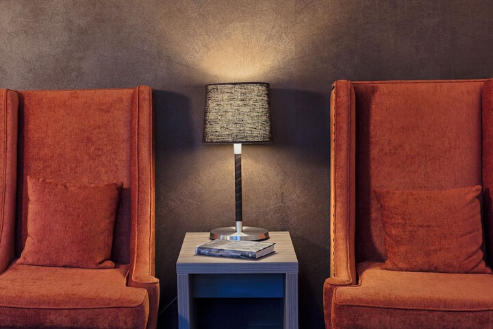 Room 23 of 118