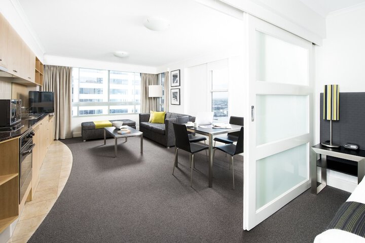 Room 2 of 25