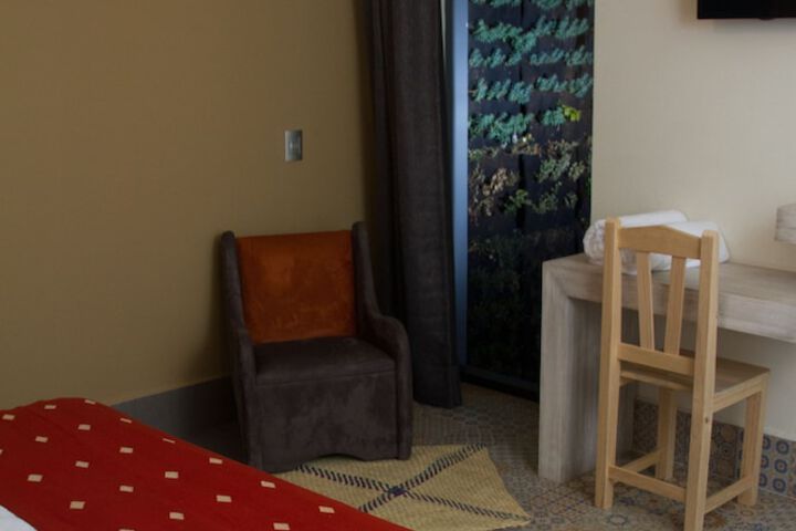 Room 10 of 58