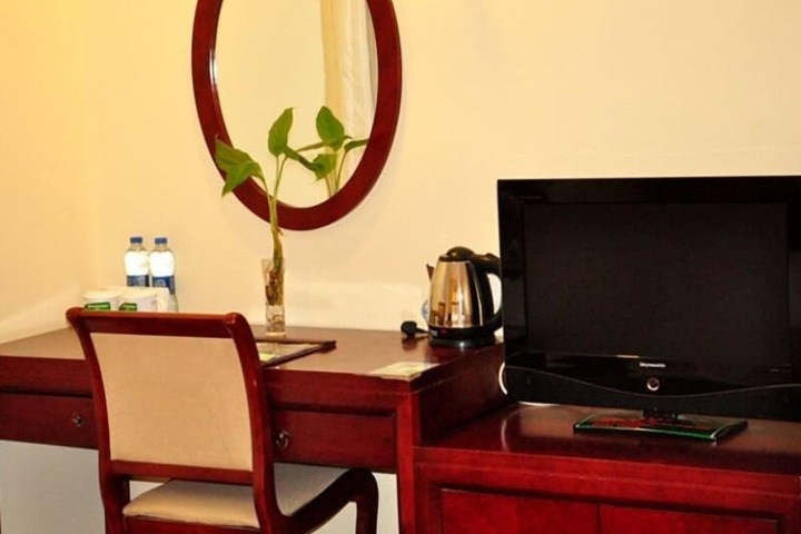 Room 21 of 35