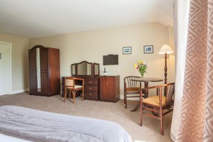 Room 29 of 34