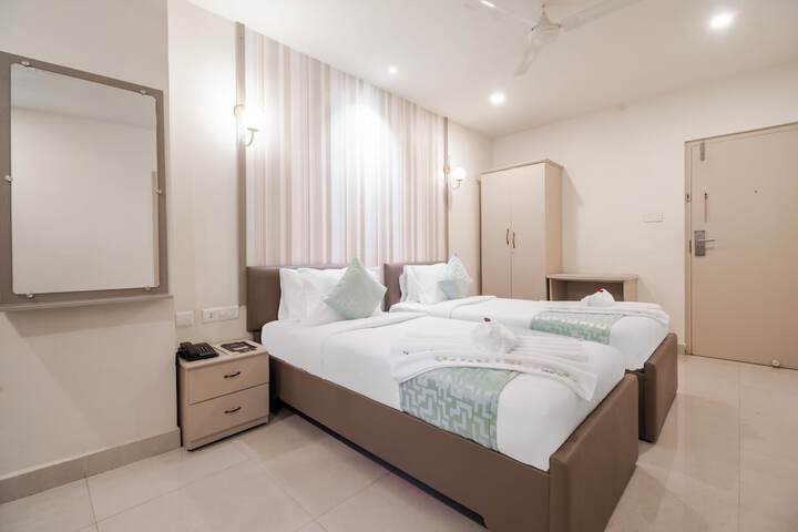 Room 8 of 24