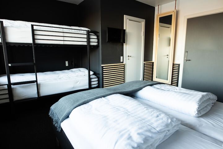 Room 19 of 52