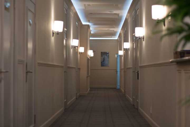 Ballroom/Hall 40 of 43