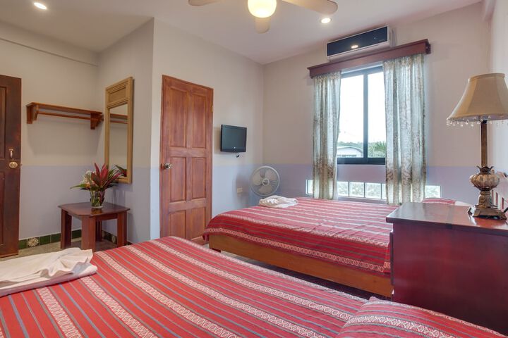 Room 7 of 87
