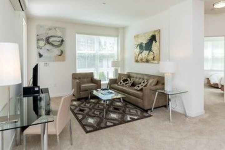Image of Global Luxury Suites in Silicon Valley