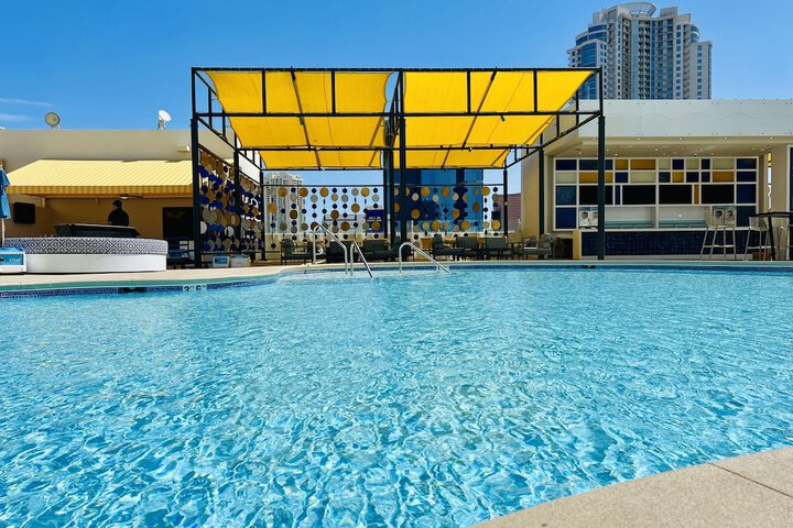 Pool 56 of 178