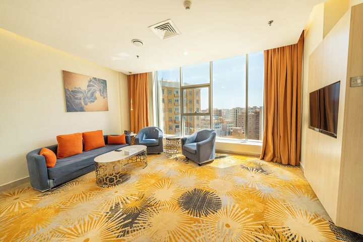 Room 30 of 54