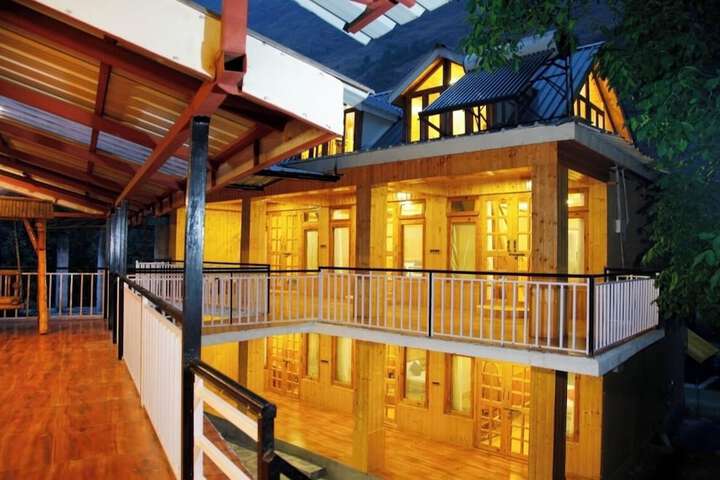 Hotel 16 of 16