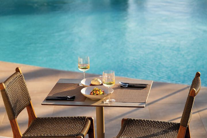 Dining 84 of 107