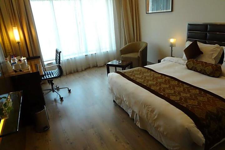 Photo 18