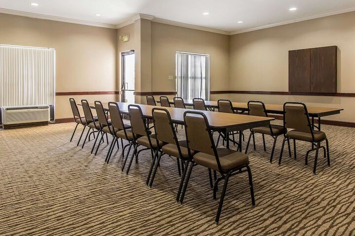 Meeting facility