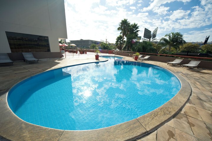 Pool Hotel