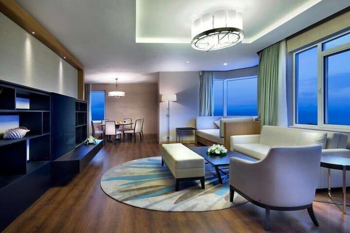 Room 41 of 227