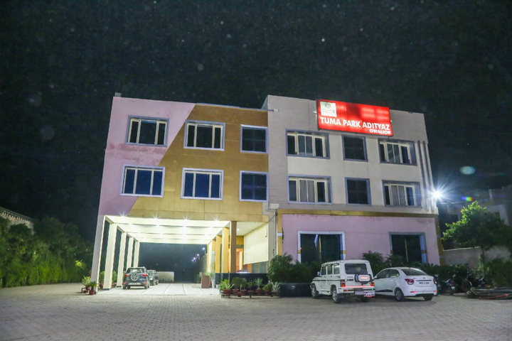 CAPITAL O 5752 TUMA PARK ADITYAZ