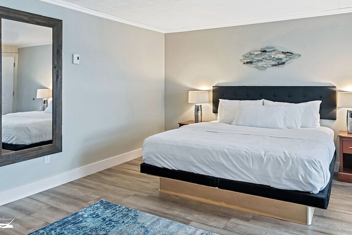 Room 3 of 15
