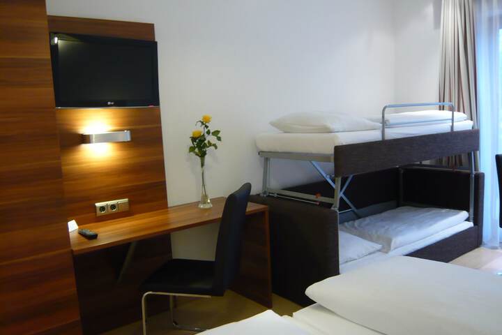 Room 25 of 50