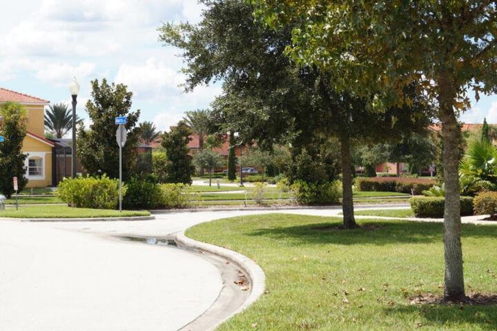 Property Grounds 51 of 64