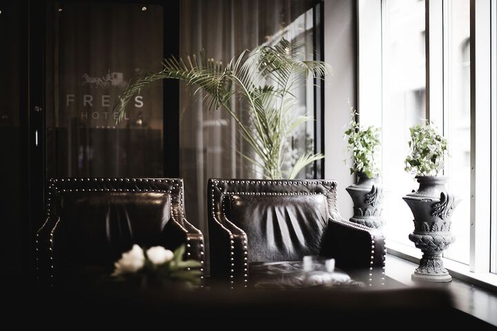 Lobby Entry