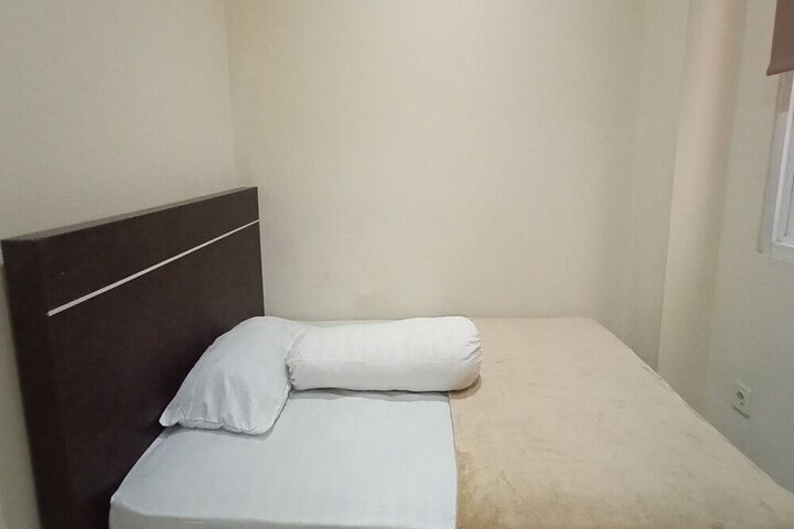 Room 5 of 13