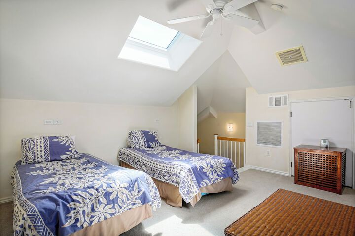 Room 26 of 229