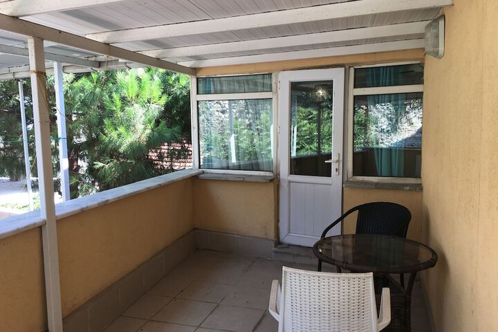 Terrace/Patio 98 of 104