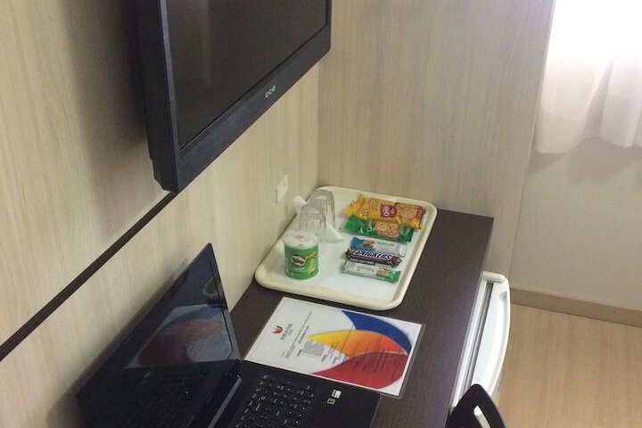 Room 15 of 44