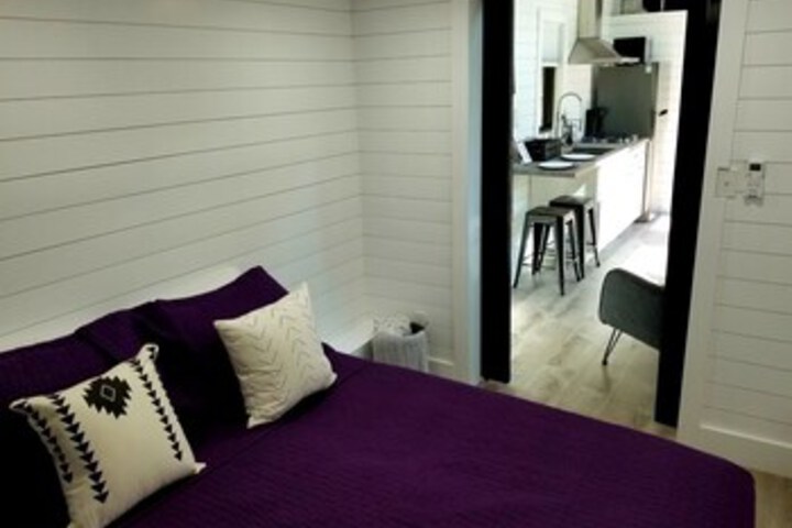 Room 136 of 204