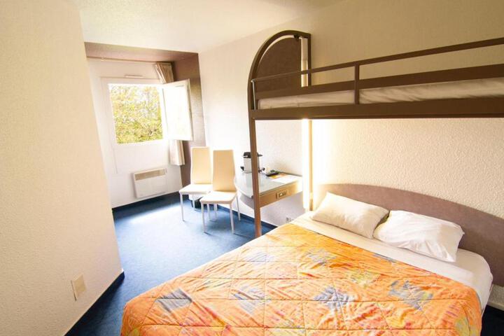 Photo of EGG HOTEL - HOTEL LES GENS DE MER Dieppe
