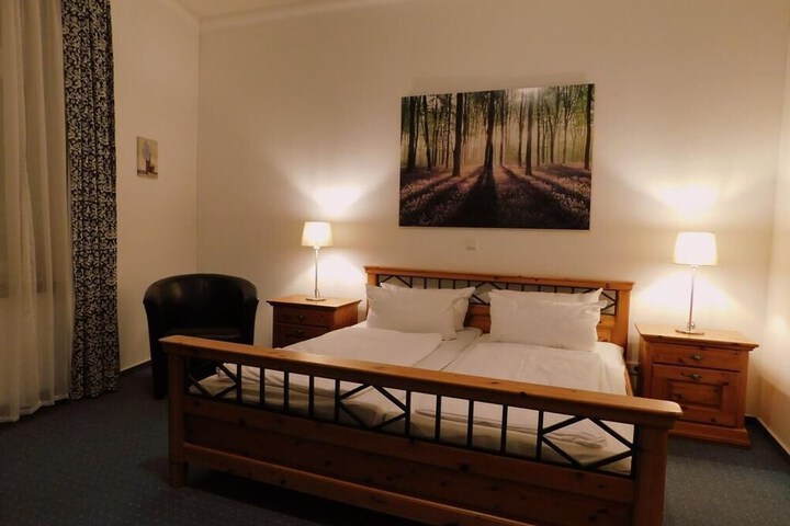 Room 8 of 47