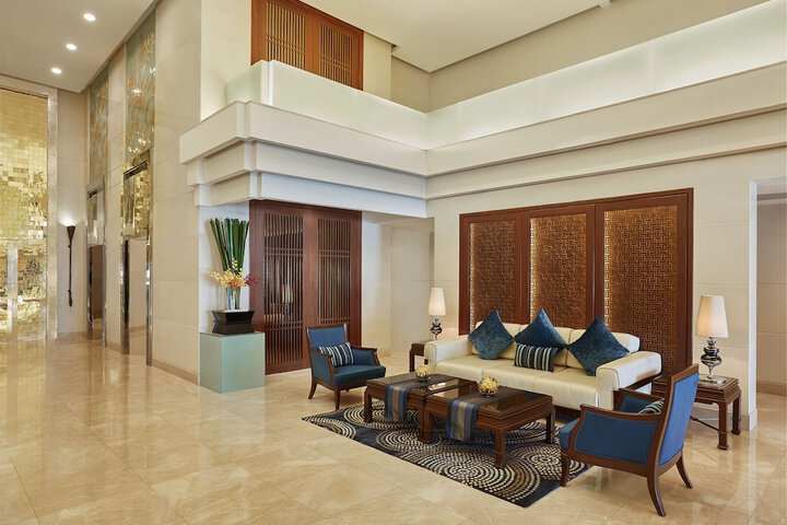 Lobby Photos