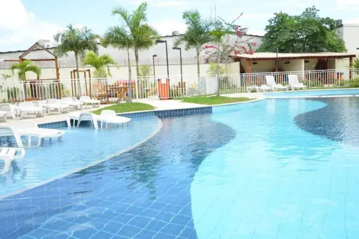 Pool 6 of 10