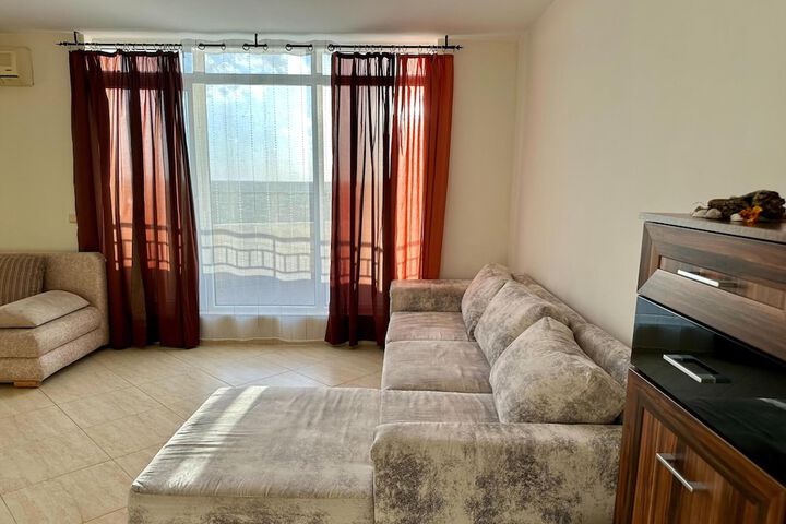 Room 16 of 151