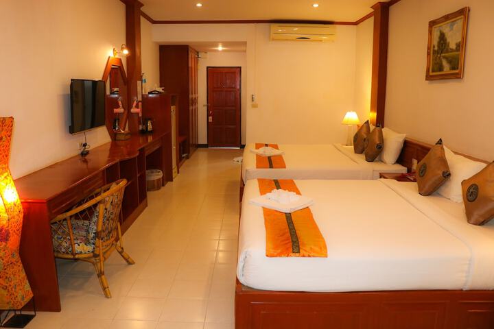 Room 14 of 73