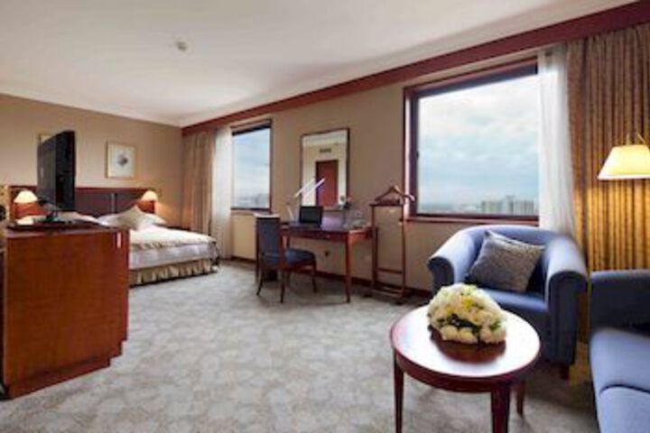 Room 45 of 91