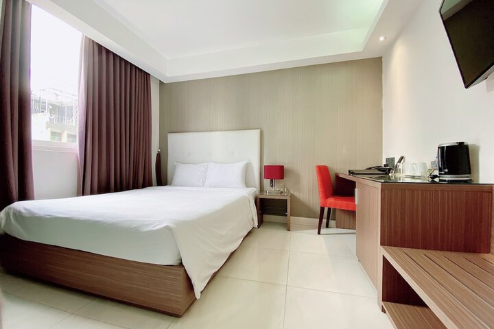 Room 28 of 47