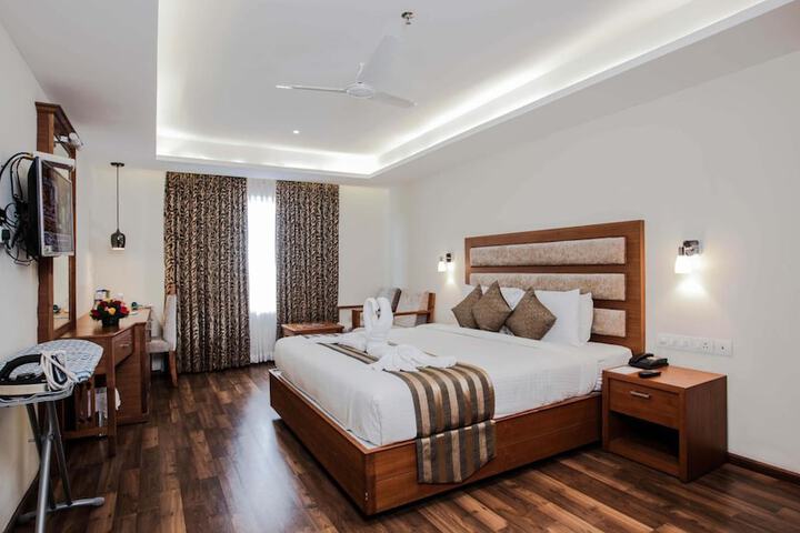 Room 6 of 46