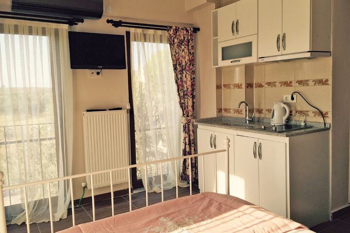 Room 51 of 101
