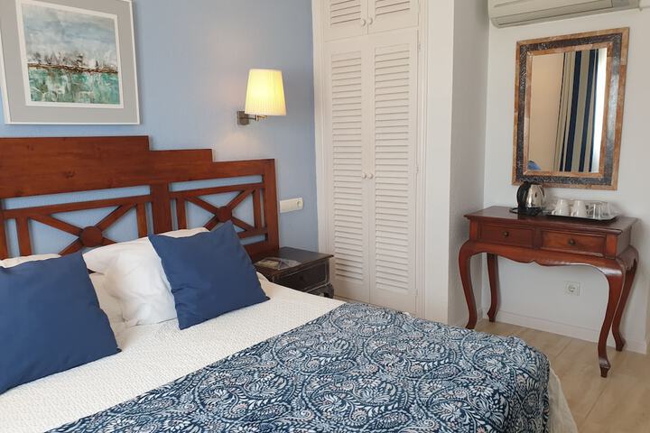 Room 13 of 71