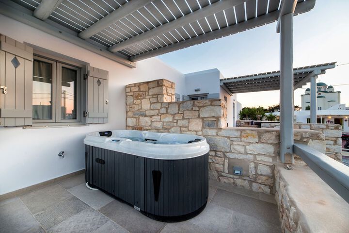 Hot Tub 125 of 164