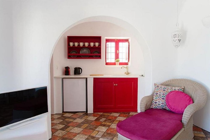 Private kitchenette