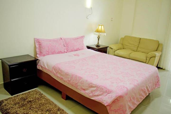 Room 6 of 54