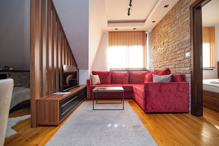 Room 67 of 139