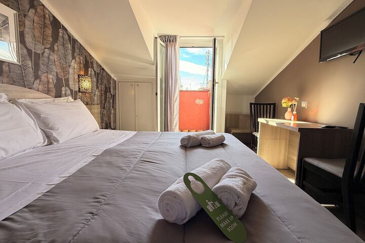Room 40 of 110