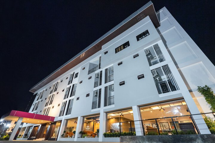 Hotel 35 of 37